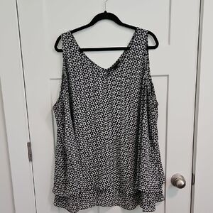Lane Bryant Black and White Asymmetrical Sleeveless Blouse